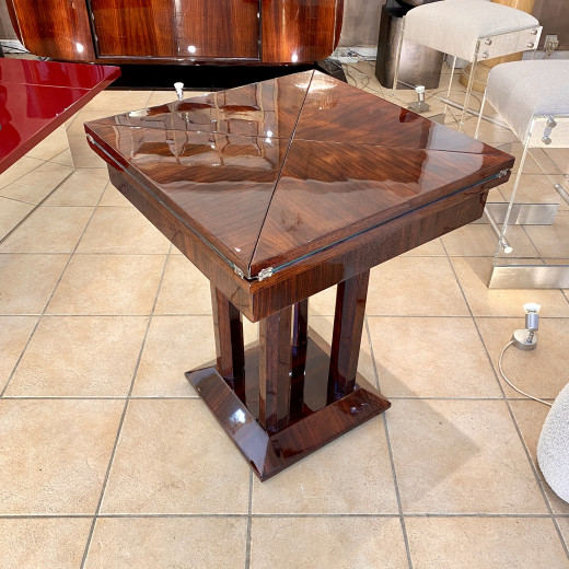 Table à jeux en Palissandre de Rio...