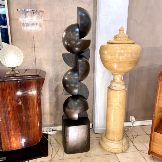 paire de statue design en Marronnier...