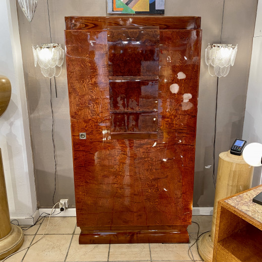 Très belle armoire Moderniste en...